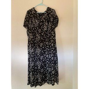 Haute Fox Women's Dress Size 2X Black Floral Print